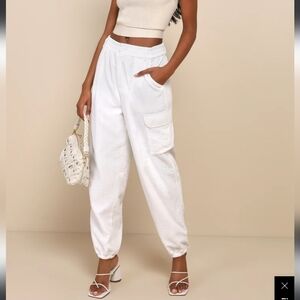 Lulu's White Cargo Pants